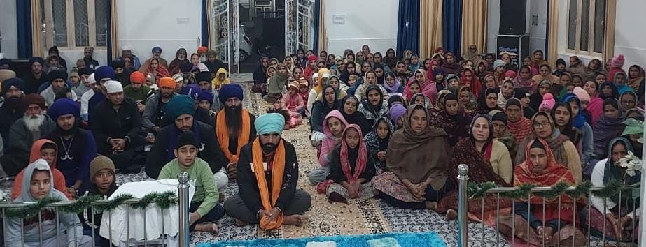 A ceremony dedicated to the martyrdom of Sehabzada and Mata Gujar Kaur Ji was organized in Sekhowal Beit.